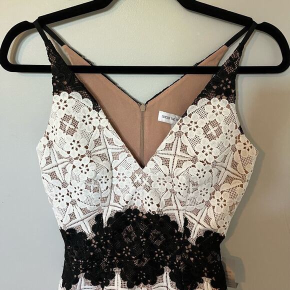 Dress The Population Candace Crochet
Mermaid‎ Gown dress size xs nwt - Picture 13 of 14